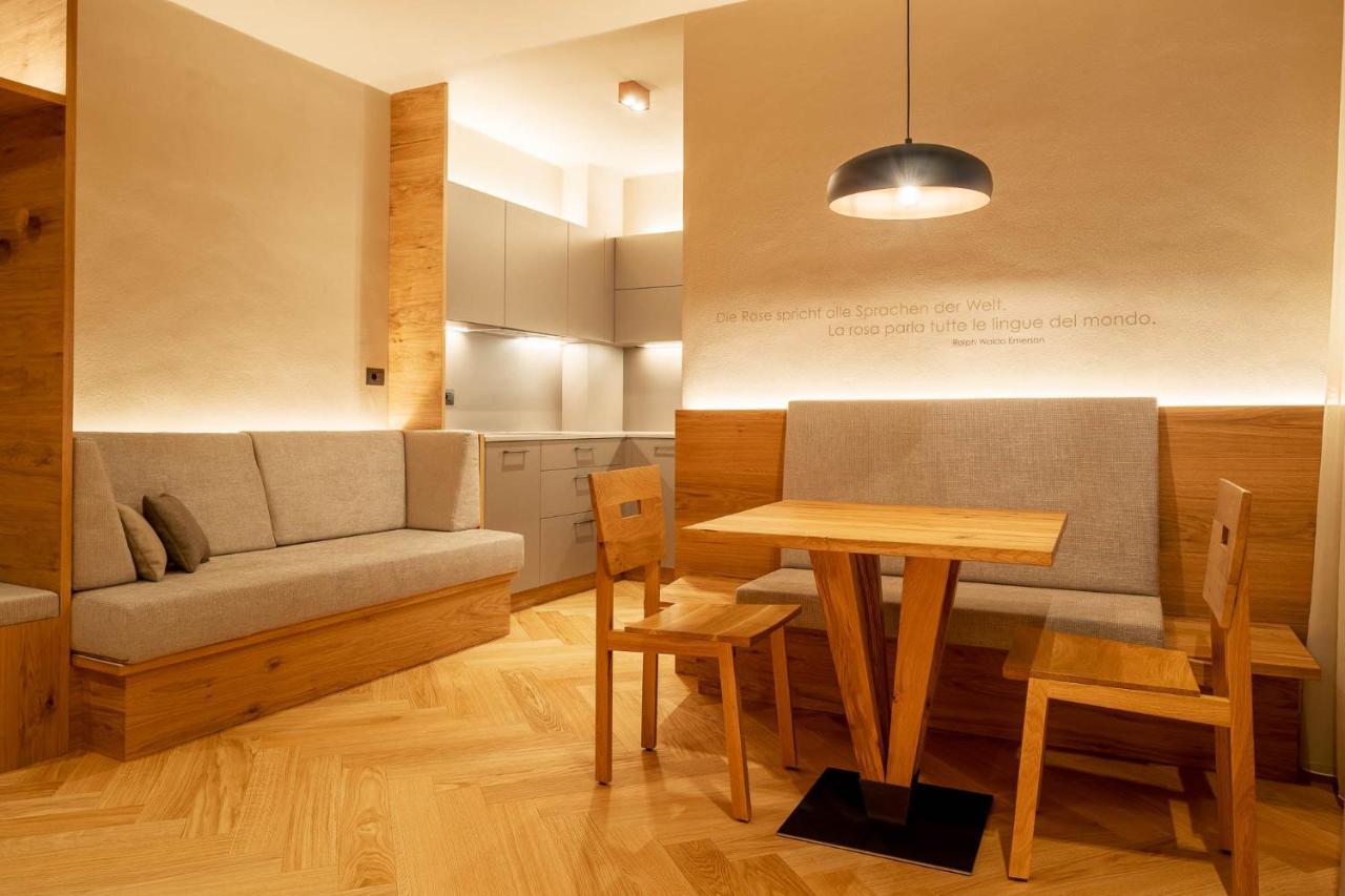 Ladurner Suites Merano Exterior photo
